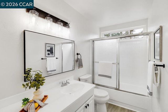 110 Siskiyou Ct, San Bruno, CA 94066