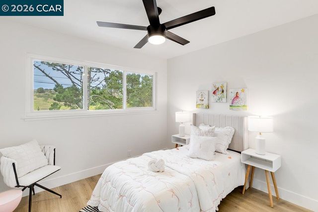 110 Siskiyou Ct, San Bruno, CA 94066