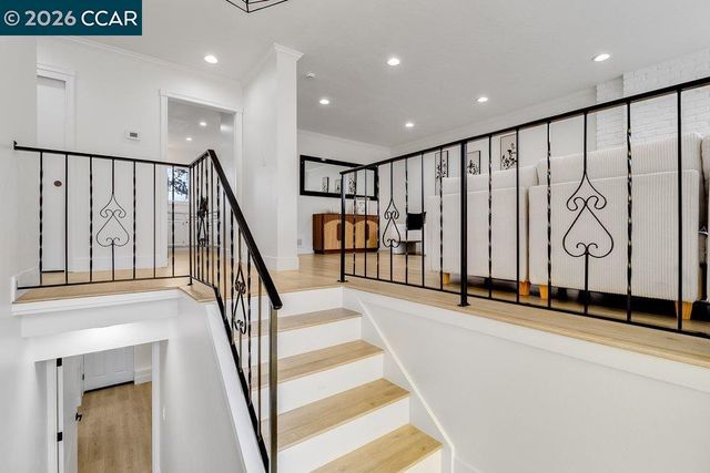 110 Siskiyou Ct, San Bruno, CA 94066