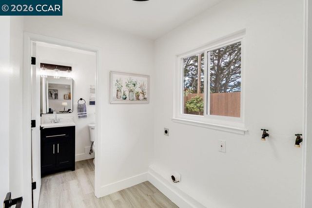 110 Siskiyou Ct, San Bruno, CA 94066