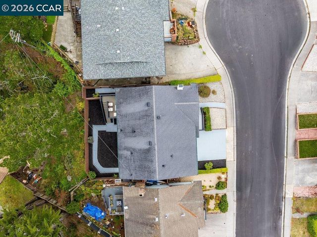 110 Siskiyou Ct, San Bruno, CA 94066