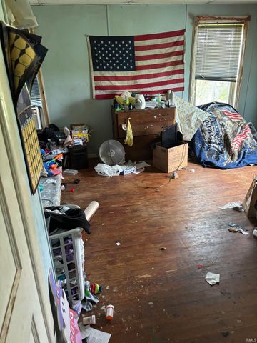 0105 S 400E Road, Hartford City, IN 47348