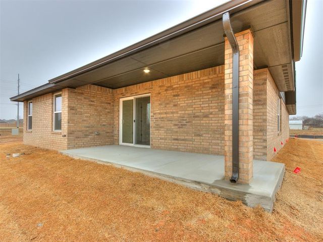 7717 Three Woods Lane, Yukon, OK 73099