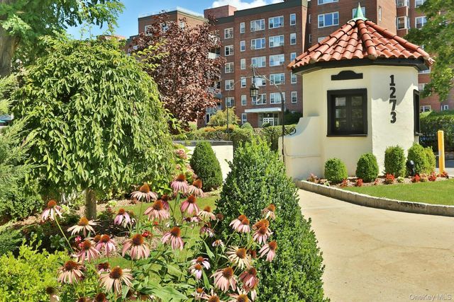 1273 North Avenue Ent 7 5gh, New Rochelle, NY 10804