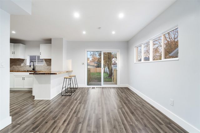 317 Orange Street, Jackson, MI 49202