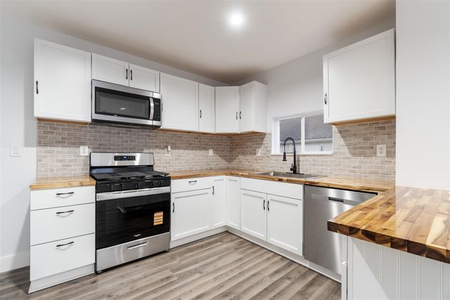 317 Orange Street, Jackson, MI 49202