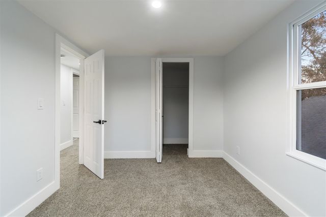 317 Orange Street, Jackson, MI 49202