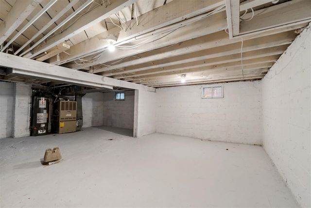 317 Orange Street, Jackson, MI 49202