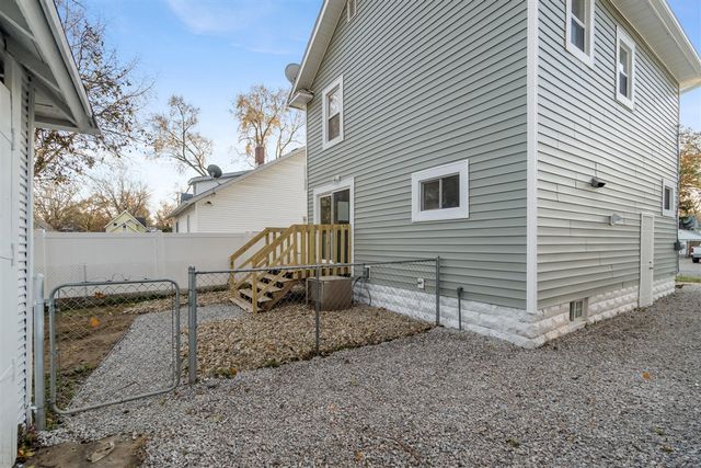 317 Orange Street, Jackson, MI 49202