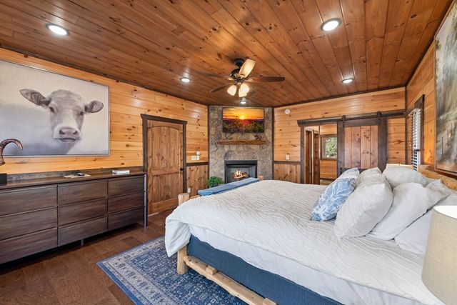 406 Hope Drive, Blue Ridge, GA 30513