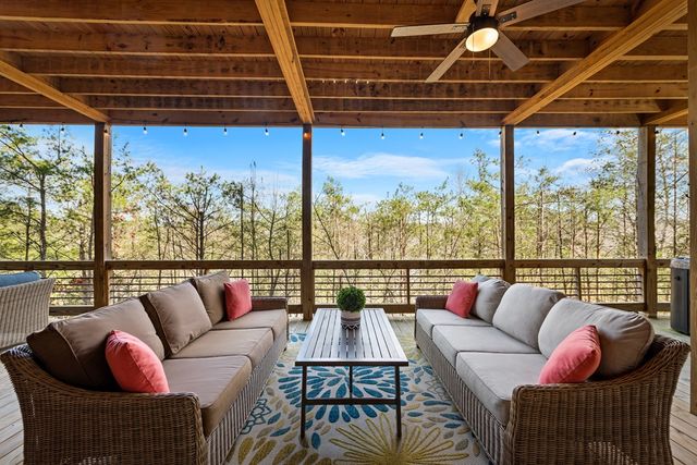 406 Hope Drive, Blue Ridge, GA 30513