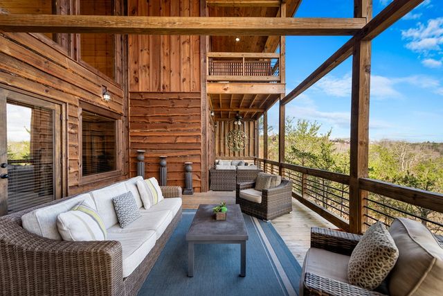 406 Hope Drive, Blue Ridge, GA 30513