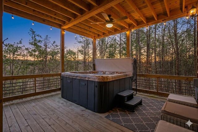 406 Hope Drive, Blue Ridge, GA 30513