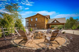 406 Hope Drive, Blue Ridge, GA 30513