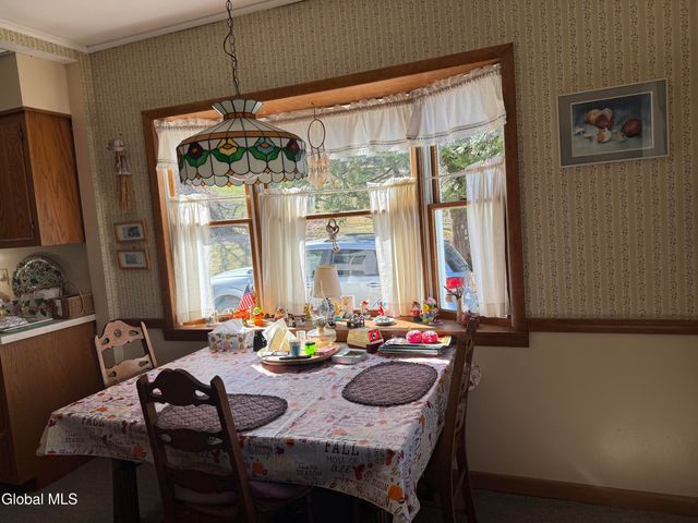 818 Middle Road, Hebron, NY 12832