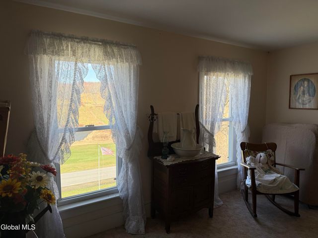 818 Middle Road, Hebron, NY 12832