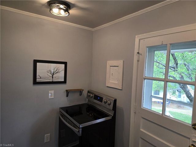 1846 Villa Drive, Greensboro, NC 27403