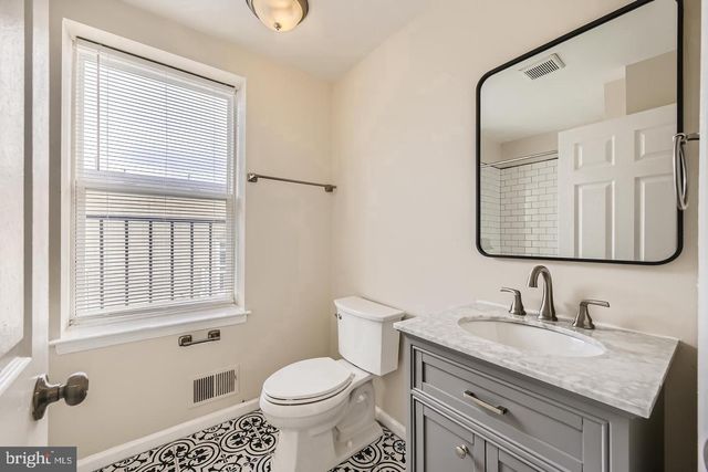 2024 E BALTIMORE ST E, Baltimore, MD 21231