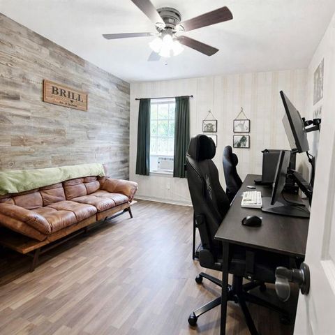 821 Copperfield Drive W, Mobile, AL 36608