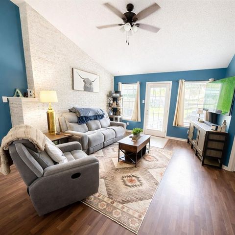 821 Copperfield Drive W, Mobile, AL 36608