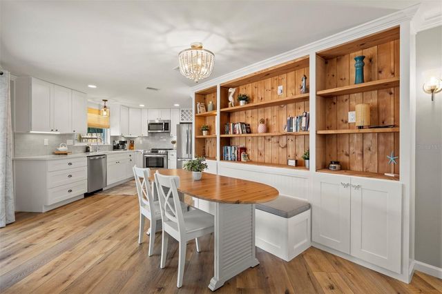 3165 REGATTA CIRCLE, Sarasota, FL 34231