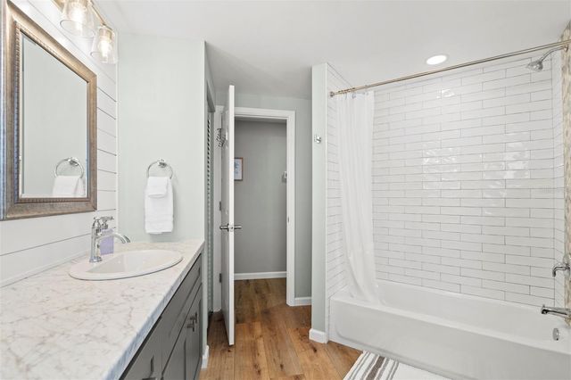 3165 REGATTA CIRCLE, Sarasota, FL 34231