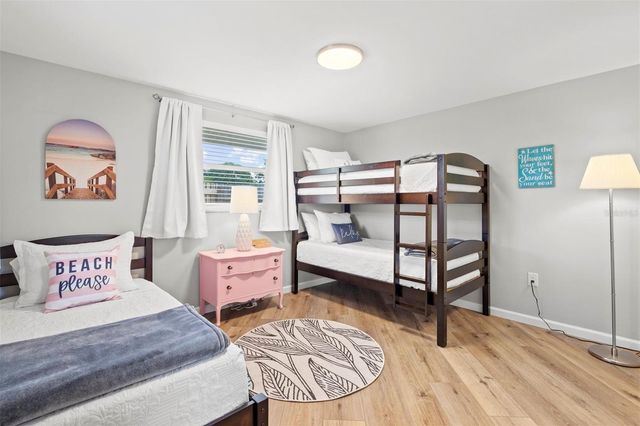 3165 REGATTA CIRCLE, Sarasota, FL 34231