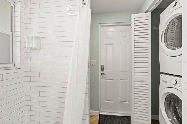 3165 REGATTA CIRCLE, Sarasota, FL 34231