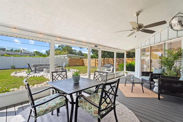 3165 REGATTA CIRCLE, Sarasota, FL 34231