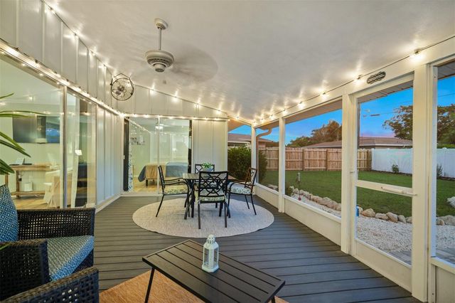 3165 REGATTA CIRCLE, Sarasota, FL 34231