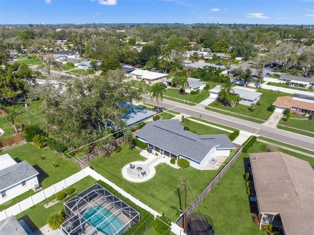 3165 REGATTA CIRCLE, Sarasota, FL 34231