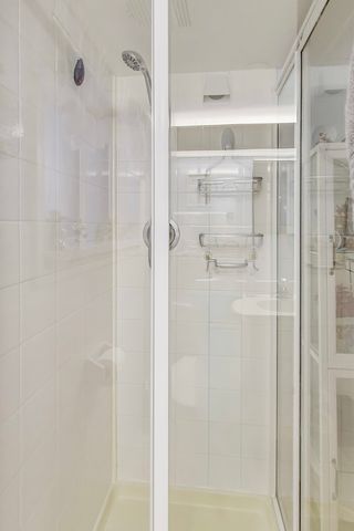 51 James Court, Glenview, IL 60025