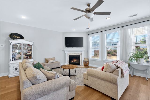 109 Woodcross Drive, Simpsonville, SC 29681