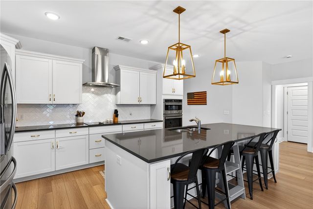 109 Woodcross Drive, Simpsonville, SC 29681