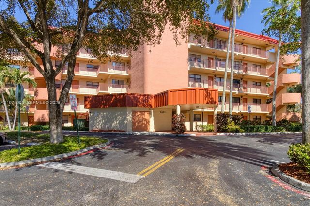 7401 NW 16th St 408, Plantation, FL 33313