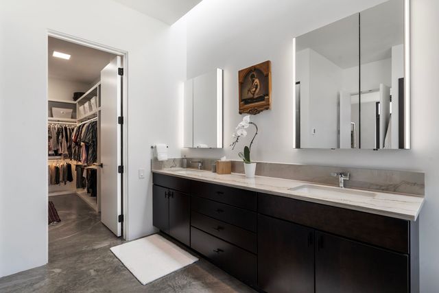 9 Black Mesa, Santa Fe, NM 87506