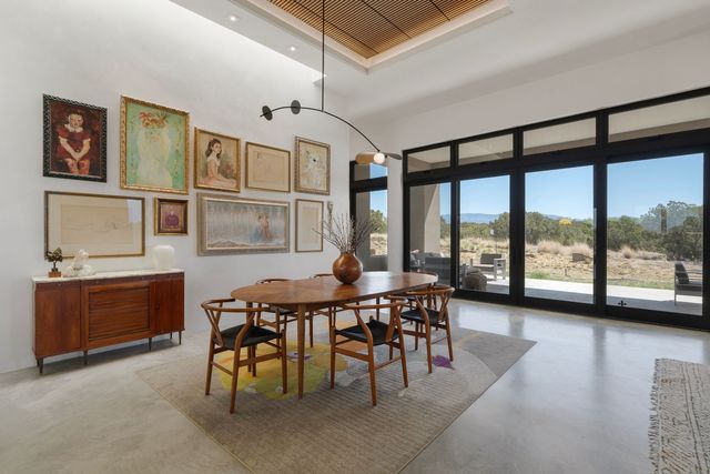 9 Black Mesa, Santa Fe, NM 87506