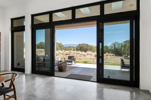 9 Black Mesa, Santa Fe, NM 87506