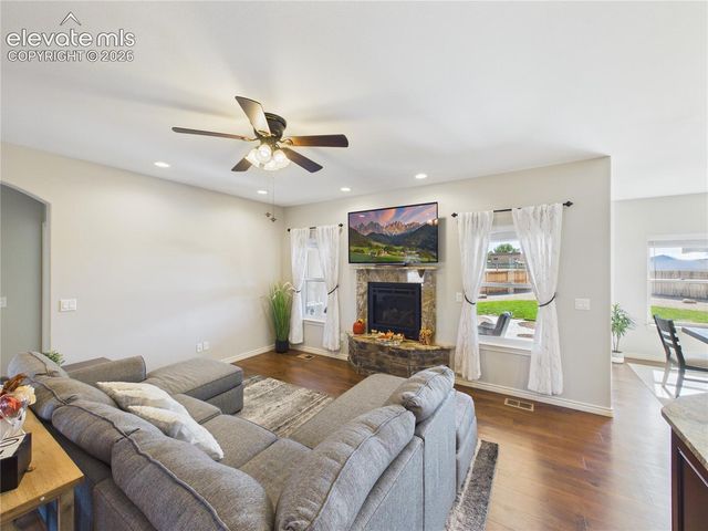 58 S Villa Del Sol Court, Pueblo West, CO 81007