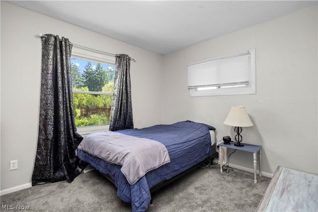 300 Hickory Drive, Berea, OH 44017