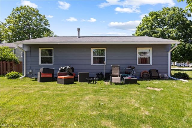 300 Hickory Drive, Berea, OH 44017