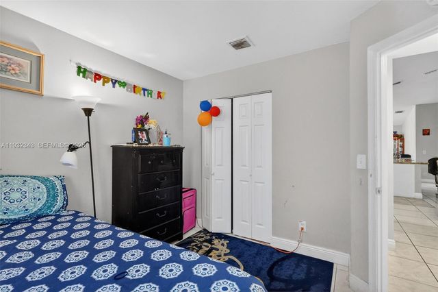 1809 SW 94th Ave, Miramar, FL 33025