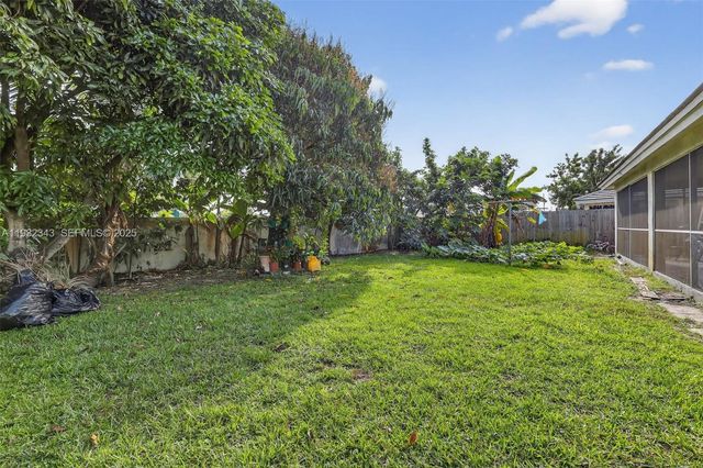 1809 SW 94th Ave, Miramar, FL 33025