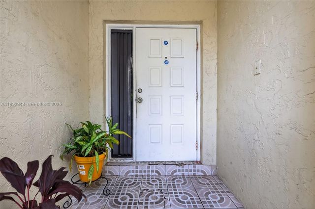 1809 SW 94th Ave, Miramar, FL 33025