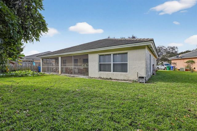 1809 SW 94th Ave, Miramar, FL 33025