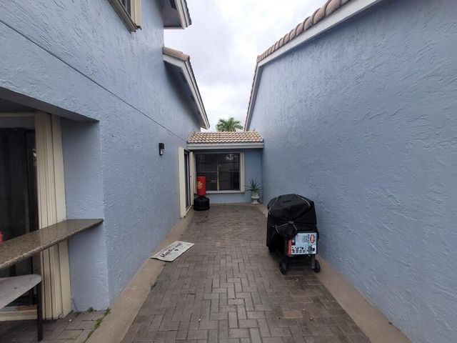 9856 Watermill Circle C, Boynton Beach, FL 33437