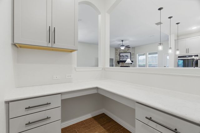 1101 Pinnacle Breeze Drive, Fort Worth, TX 76052