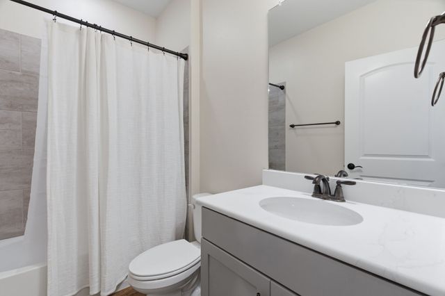 1101 Pinnacle Breeze Drive, Fort Worth, TX 76052