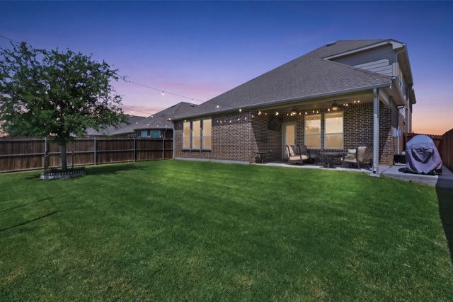 1101 Pinnacle Breeze Drive, Fort Worth, TX 76052