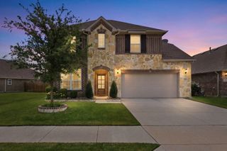 1101 Pinnacle Breeze Drive, Fort Worth, TX 76052